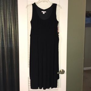 Black scoop neck dress